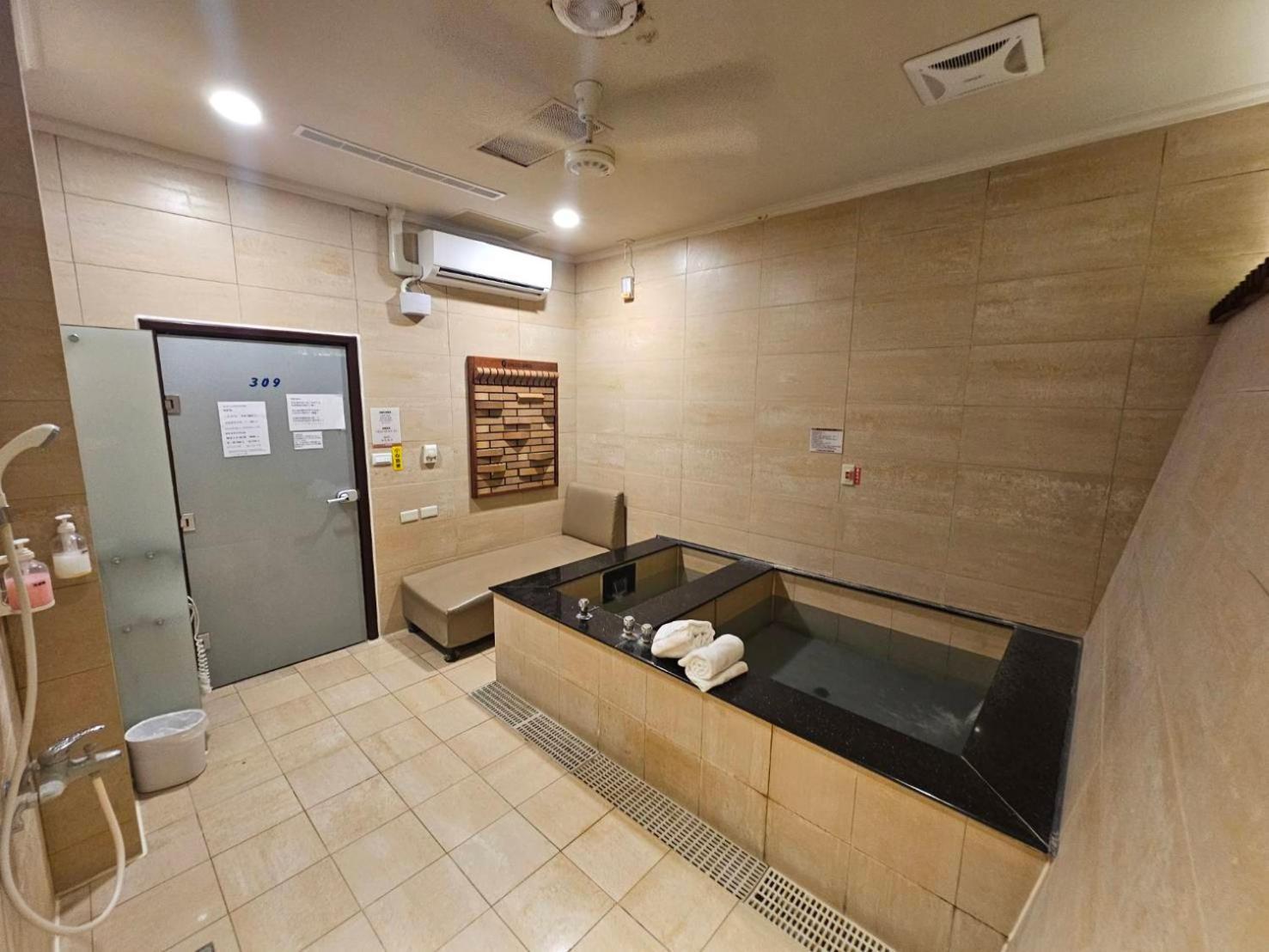 Wulai Shui An Hot Springs Hotell Eksteriør bilde